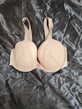 SPANX Nude T-Shirt Bra with Smooth Contour